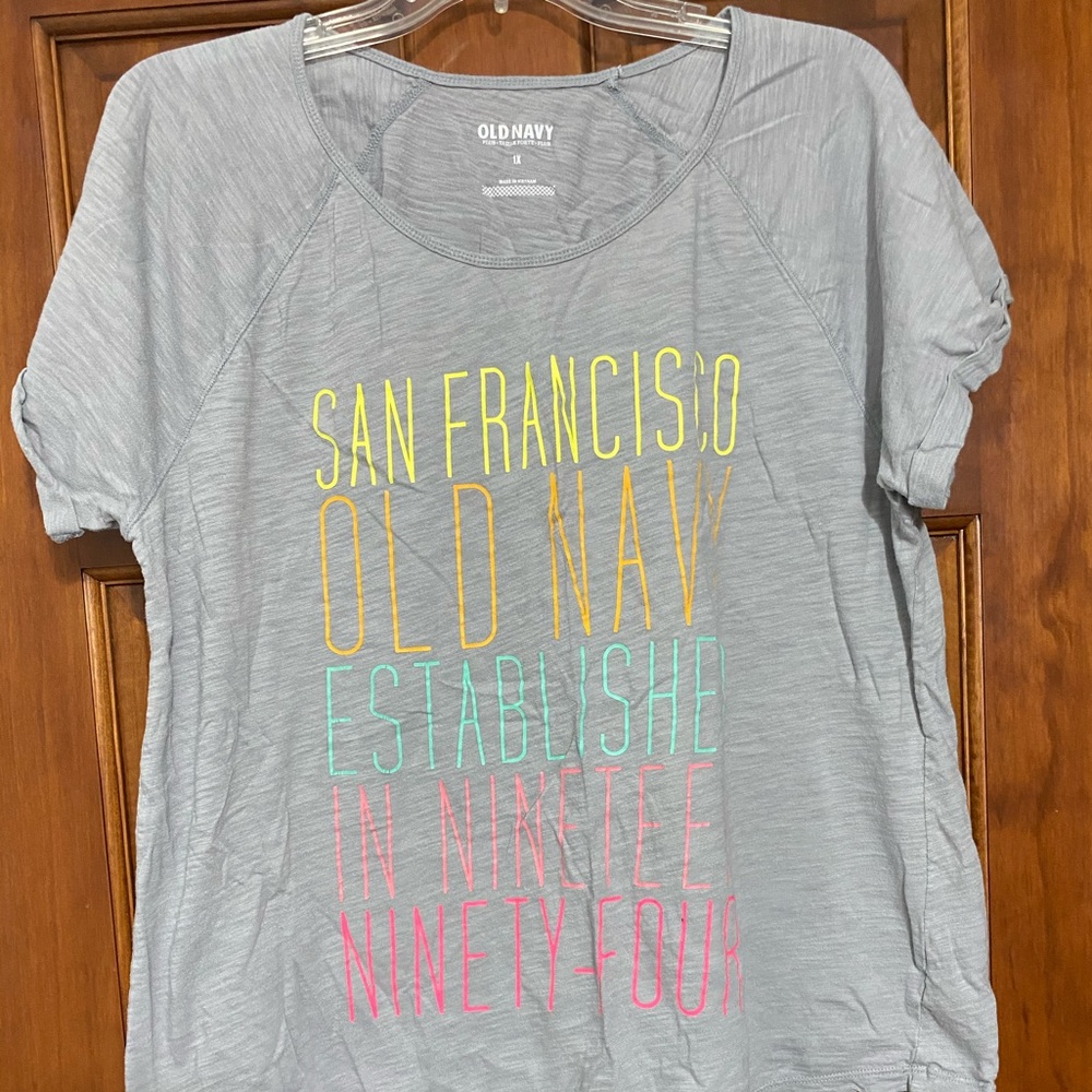 OLD NAVY TOP